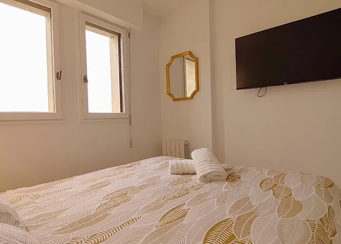 Le Petit Yearling - Classe 3 Etoiles - Espace Bien-etre & Jardin *