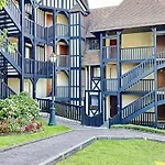 Le Petit Yearling - Classé 3 étoiles - Espace Bien-être&jardin Deauville