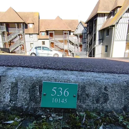 Apartamento Le Petit Yearling - Classé 3 étoiles - Espace Bien-être&jardin