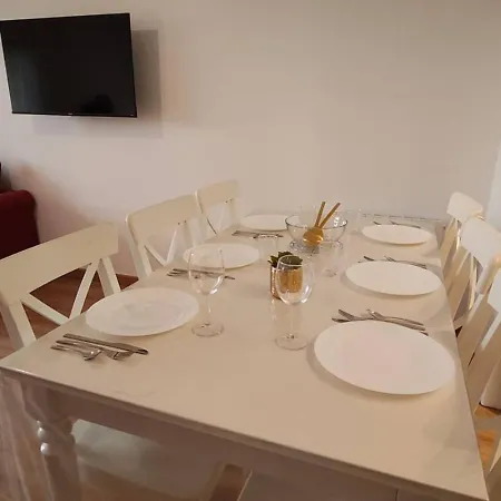 Apartment Le Petit Yearling - Classe 3 Etoiles - Espace Bien-etre & Jardin Deauville