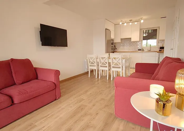 Le Petit Yearling Apartment *